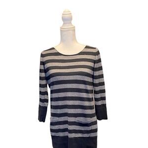 LOFT Striped Fitted Gray and Black Thin Long Sleeved Sweater Women’s Size Medium